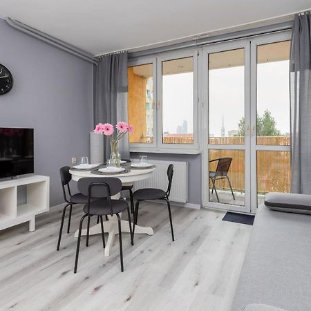 Family Apartment With Balcony In Gdynia By Noclegi Renters 外观 照片