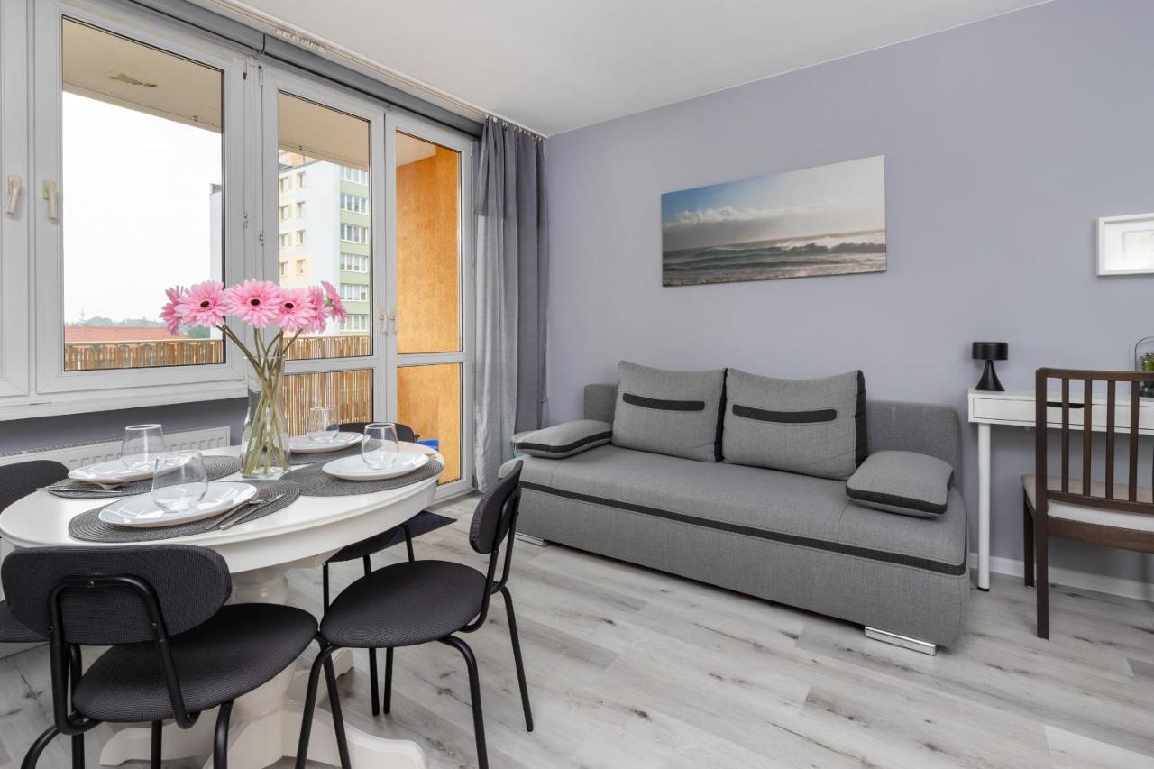 Family Apartment With Balcony In Gdynia By Noclegi Renters 外观 照片